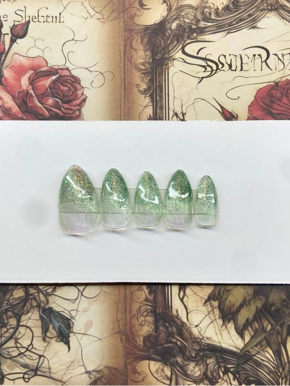Glitter Green Ombre Press-On Nail Set